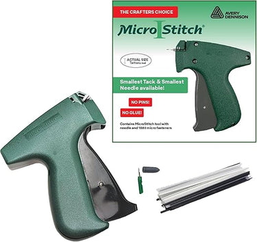Avery Dennison MicroStitch Tagging Gun Kit - Accesorio para Quilting, Alteraciones, Hijabs, Plisados, Dobladillos, Costuras, Precios, Moda, DIY - 1 Aguja, 540 Cierres Negros y 540 Cierres Blancos.
